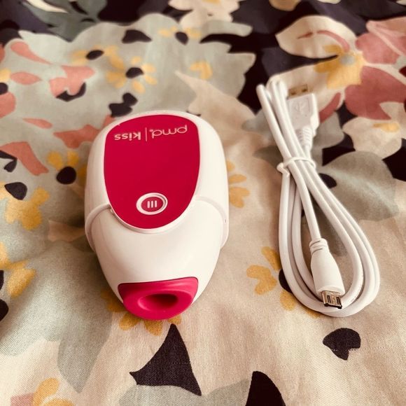 PMD Kiss Lip Plumping System - Picture 3 of 10